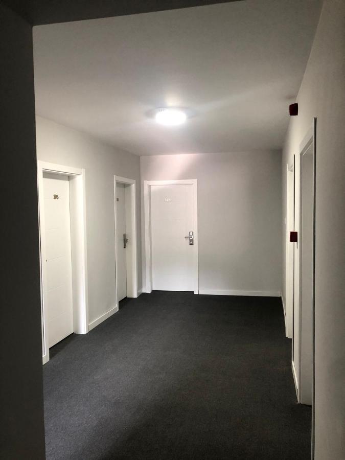 Red Flag Hotel Aksu  المظهر الخارجي الصورة